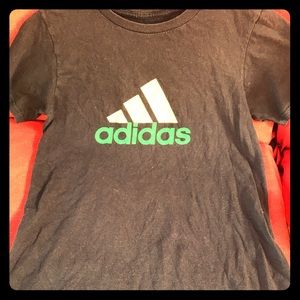Adidas top